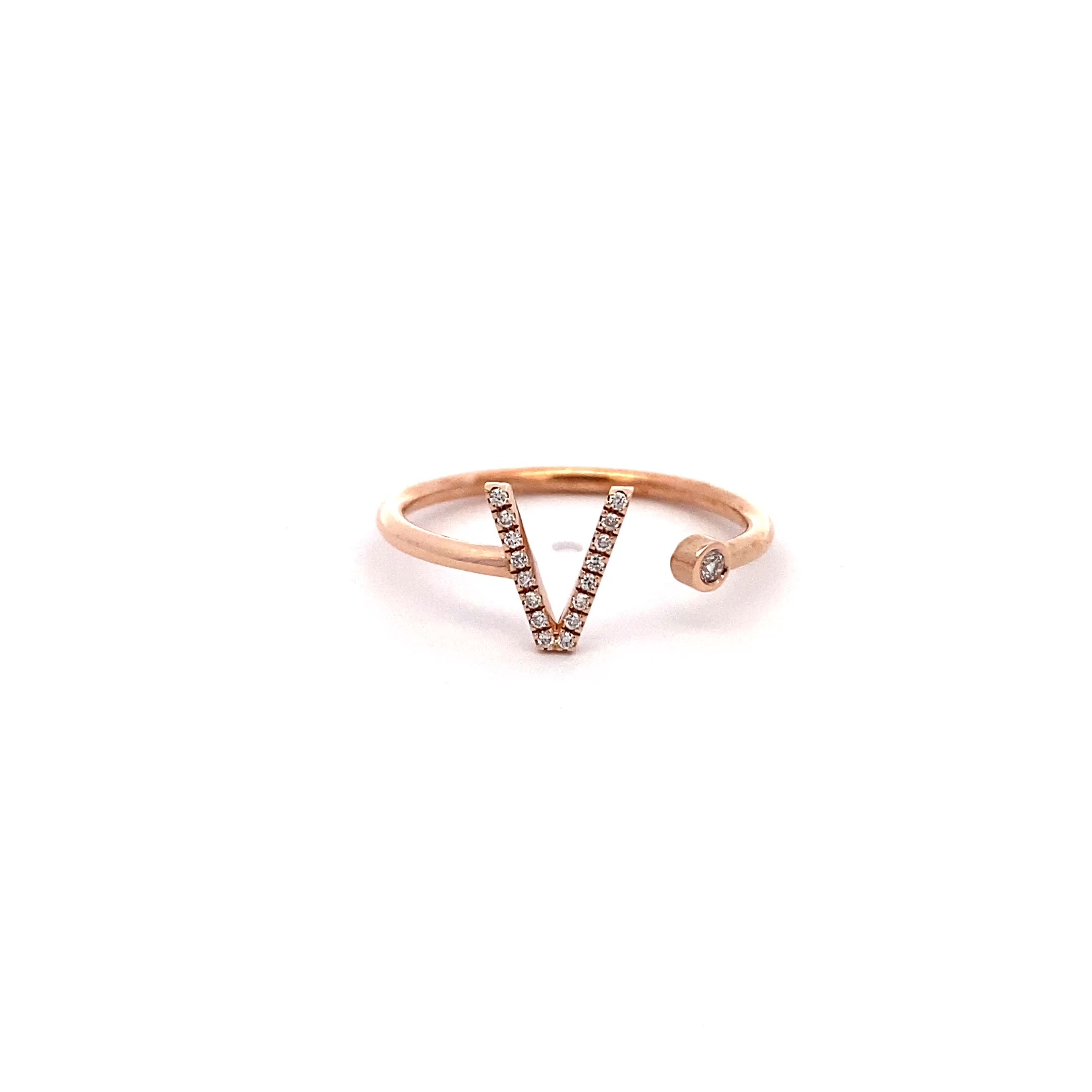 14K Gold Diamond Initial Ring V(0.08ct) - dagatchi.com