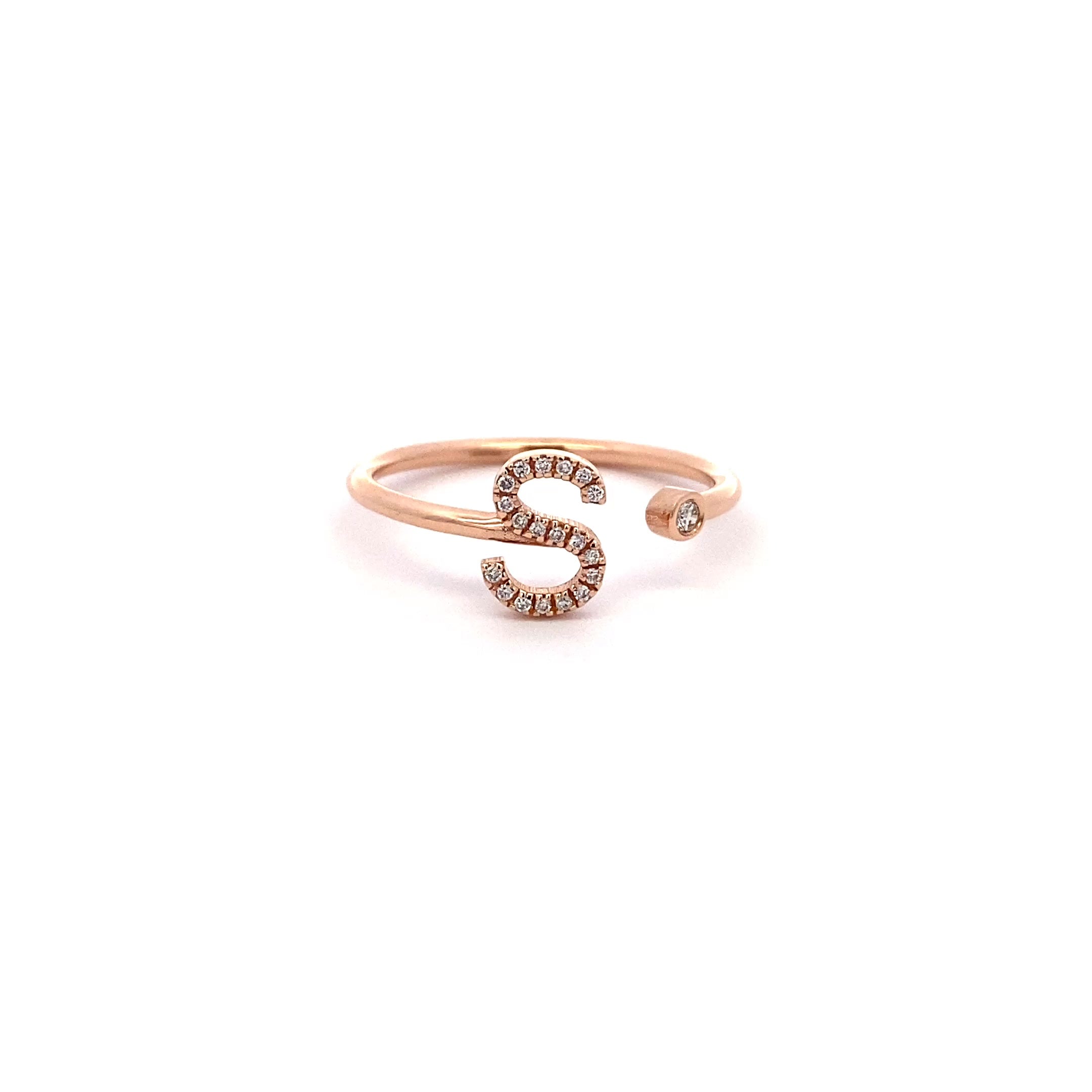 14K Gold Diamond Initial Ring S(0.09ct) - dagatchi.com
