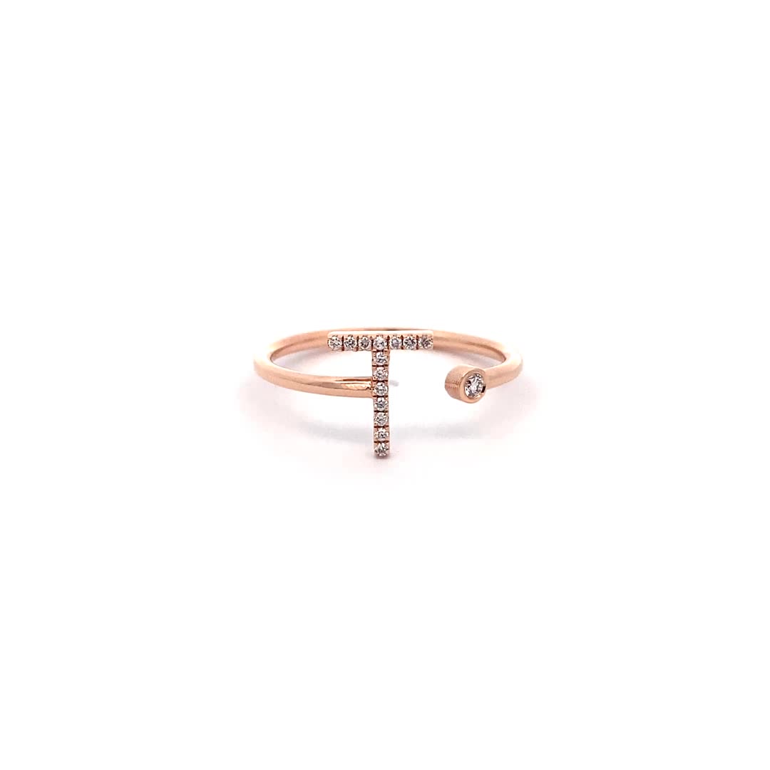 14K Gold Diamond Initial Ring T(0.07ct) - dagatchi.com