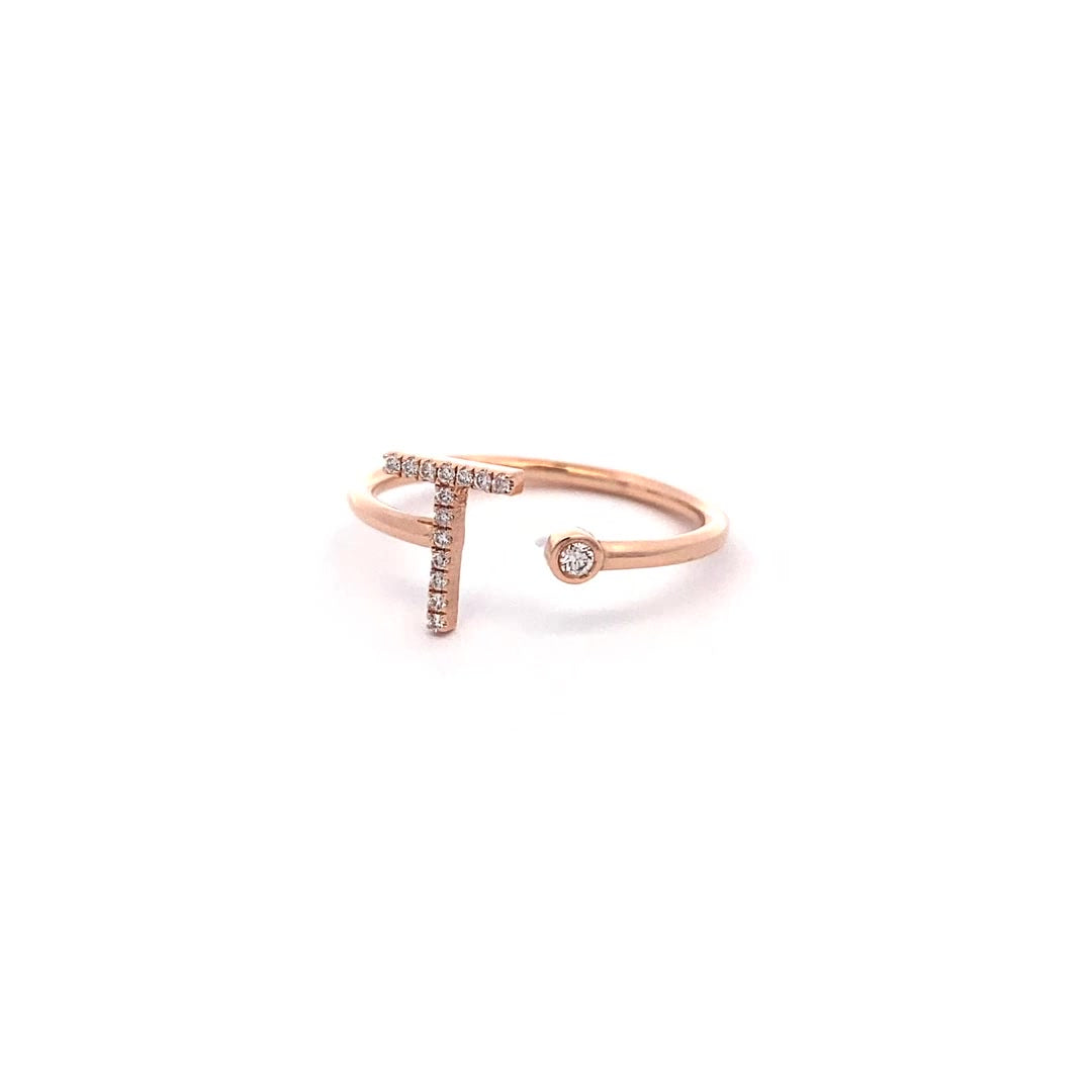 14K Gold Diamond Initial Ring T(0.07ct) - dagatchi.com