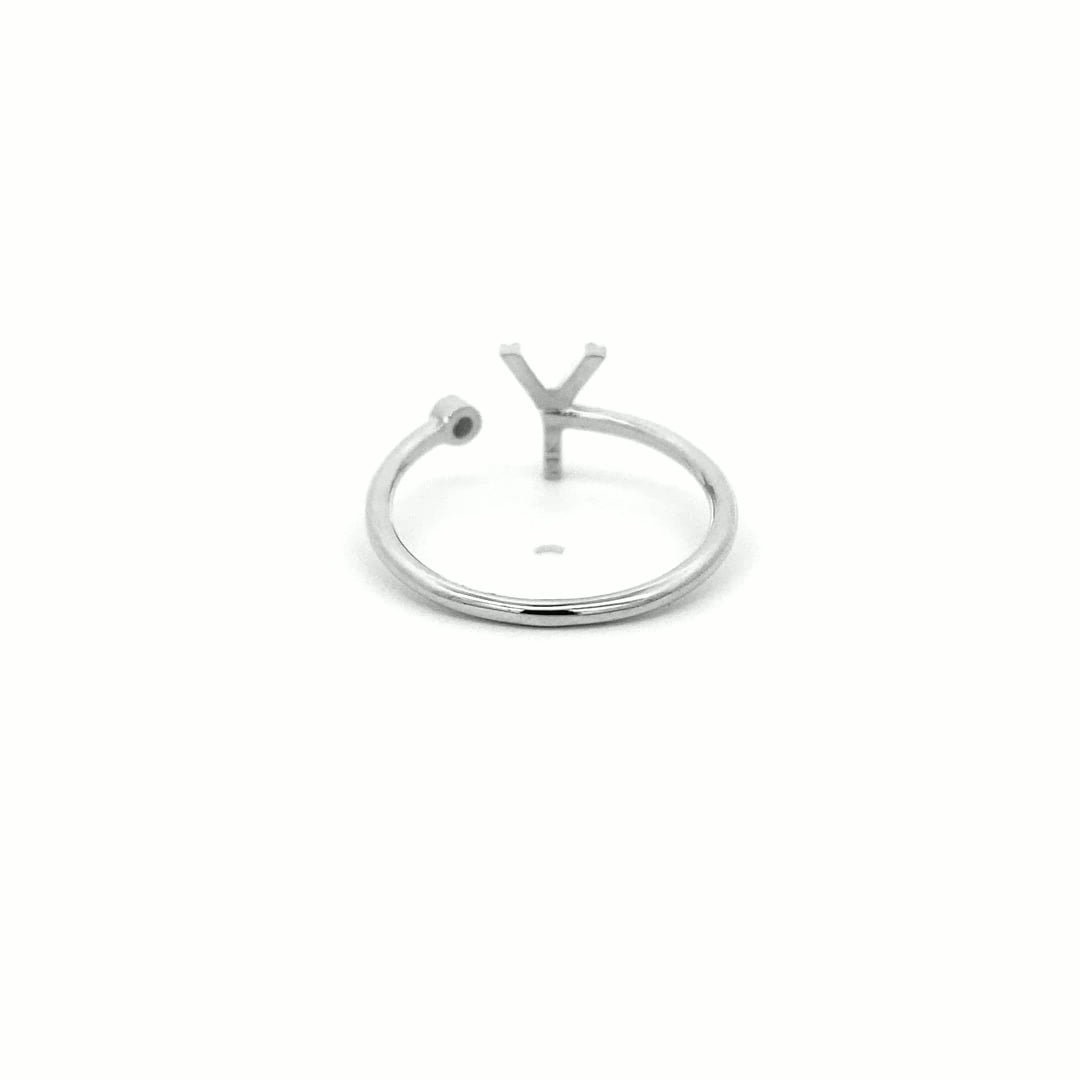 14K Gold Diamond Initial Ring Y(0.07ct) - dagatchi.com