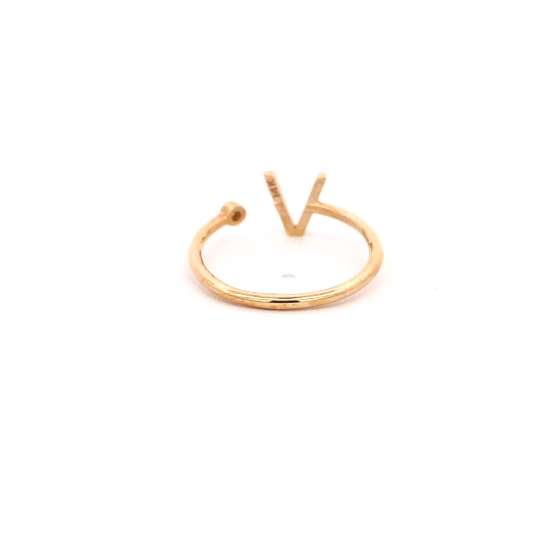 14K Gold Diamond Initial Ring V(0.08ct) - dagatchi.com