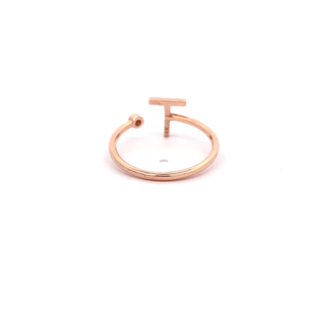 14K Gold Diamond Initial Ring T(0.07ct) - dagatchi.com