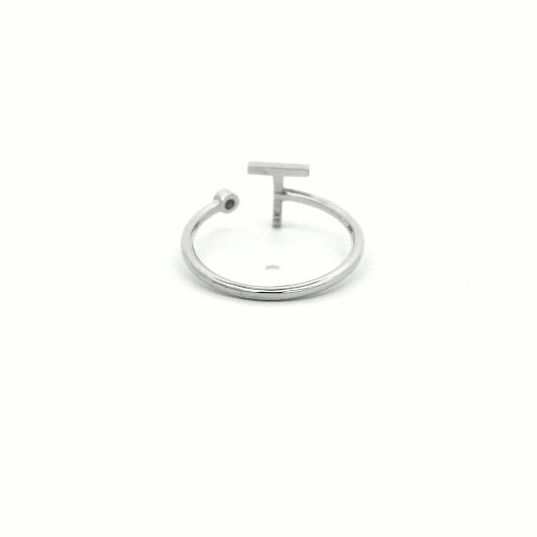 14K Gold Diamond Initial Ring T(0.07ct) - dagatchi.com